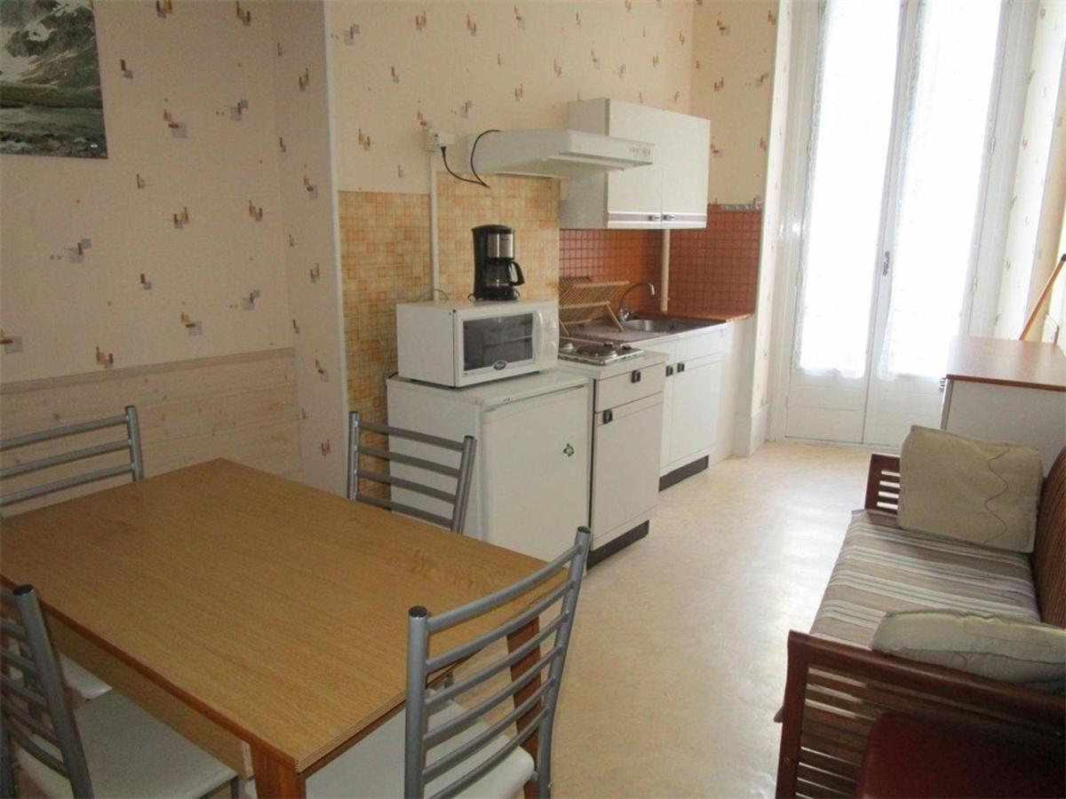 Appartement 2 Chambres, 8 Couchages, Centre-Ville Cauterets, Wifi Gratuit, Parking A Proximite - Fr-1-234-89 Luaran gambar
